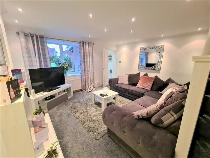 4 Bedroom Detached House To Rent In Timberwood Drive, Groby, Leicester, LE6