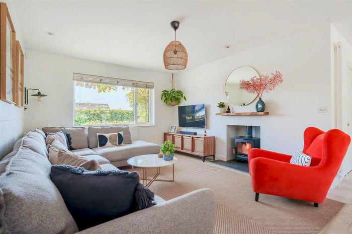 3 Bedroom Detached Bungalow To Rent In Upton Towans, Upton Towans, Hayle, TR27