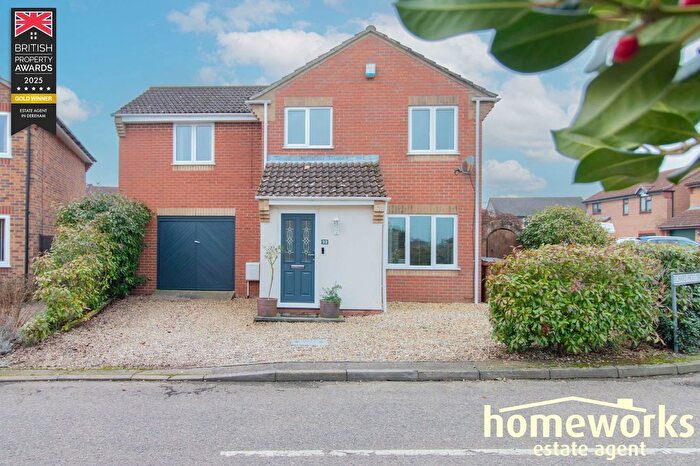 4 Bedroom Detached House For Sale In Richard Hicks Drive, Scarning, Dereham, NR19