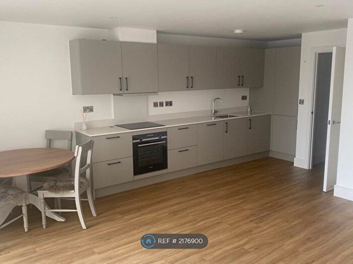 2 Bedroom Flat To Rent In Tankerton Road, Whitstable, CT5