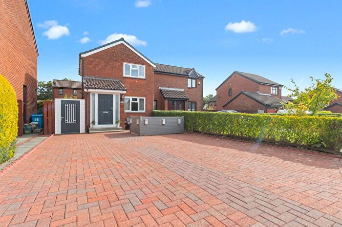 2 Bedroom Semi-Detached House For Sale In Netherwood Park, Deans, Livingston, EH54