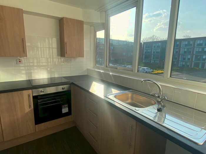 1 Bedroom Flat To Rent In Pytchley House, Browns Green, Birmingham, B20