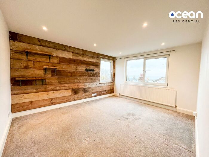 1 Bedroom Flat To Rent In Manor Road, Westcliff-On-Sea, SS0