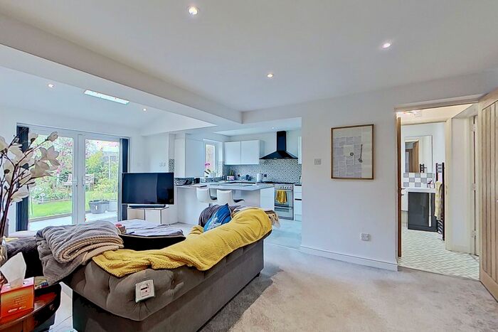 3 Bedroom Semi-Detached House For Sale In Wilford Grove, Minworth, Sutton Coldfield, B76