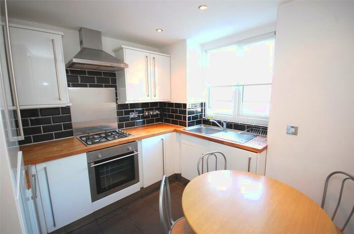 1 Bedroom Apartment To Rent In Cyprus Road, Finchley, N3