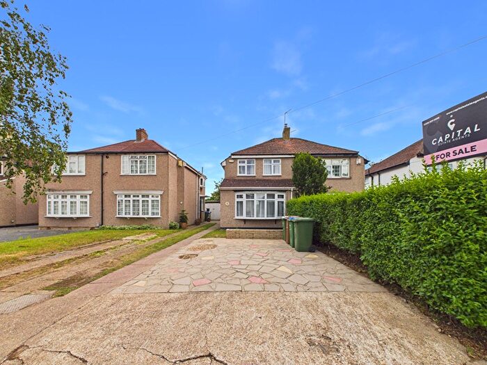3 Bedroom Semi Detached House For Sale In Sidcup, Kent, DA15