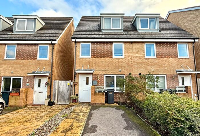 3 Bedroom Town House For Sale In Blanchard Avenue, Gosport, PO13