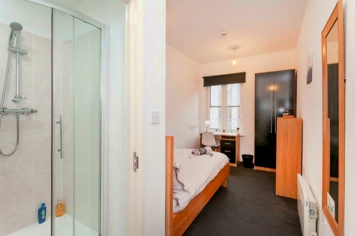 5 Bedroom Apartment To Rent In Flat E Wellington Street, Leicester, LE1