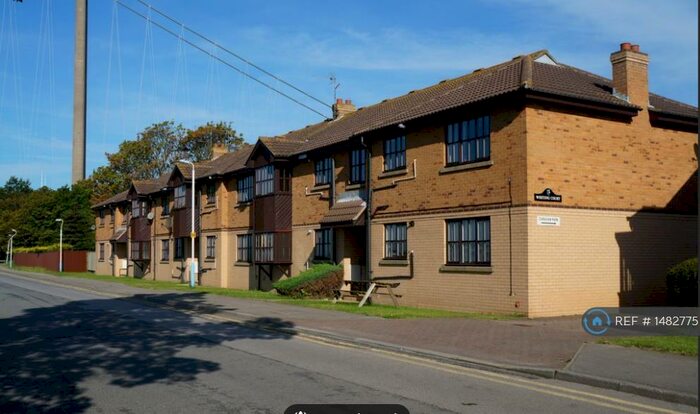 2 Bedroom Flat To Rent In Whiting Court, Hessle, Hull, HU13