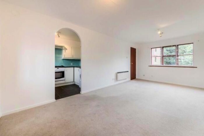 2 Bedroom Flat To Rent In Pages Hill, Muswell Hill, London, N10