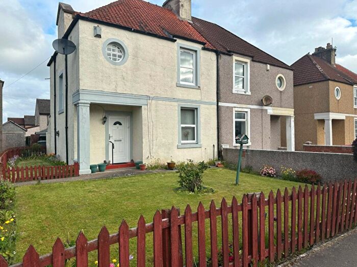 3 Bedroom Semi-Detached House For Sale In Donaldson Road, Methilhill, KY8