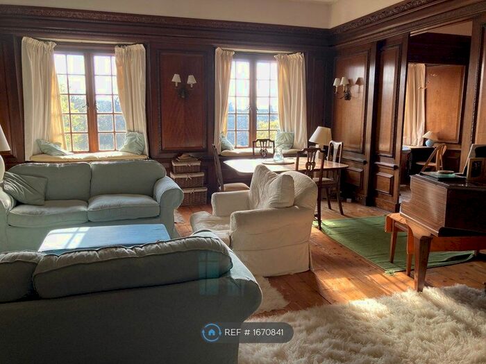 2 Bedroom Flat To Rent In Moray Place, Edinburgh, EH3