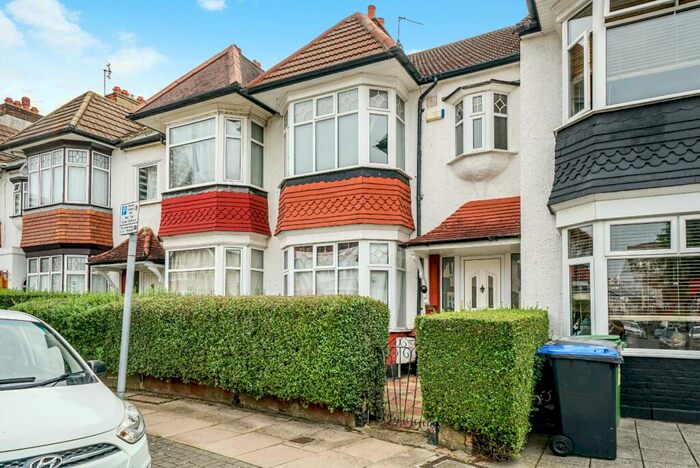 3 Bedroom Semi-Detached House To Rent In Cecil Avenue Wembley, HA9