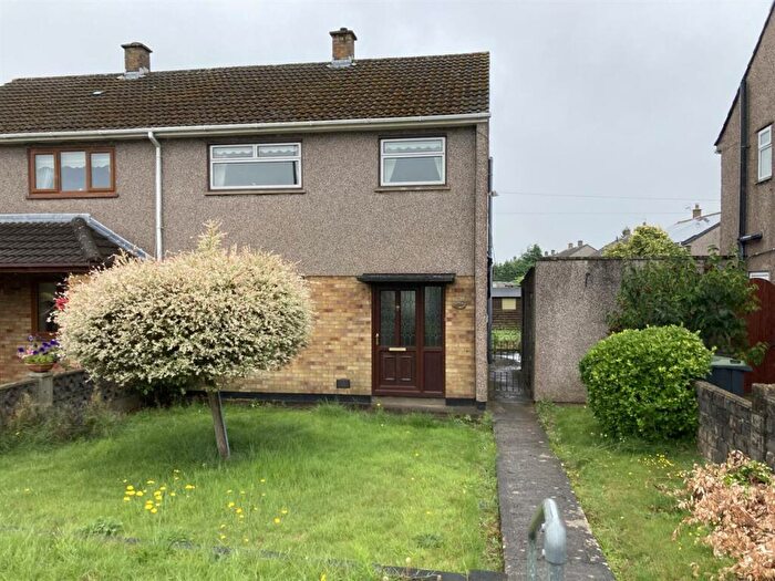 3 Bedroom Semi-Detached House To Rent In Sandy Lane, Caldicot, NP26