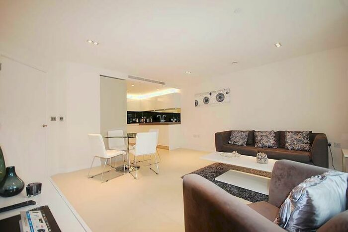 1 Bedroom Apartment To Rent In Bezier Apartment, City Road, London, Shoreditch, Old Street, EC1Y