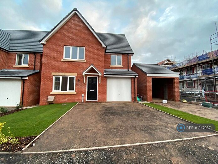 4 Bedroom Detached House To Rent In Heroes Drive, Birmingham, B29