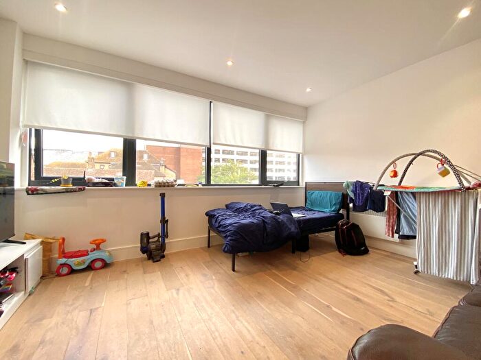 1 Bedroom Apartment To Rent In Romney Place, Maidstone, ME15