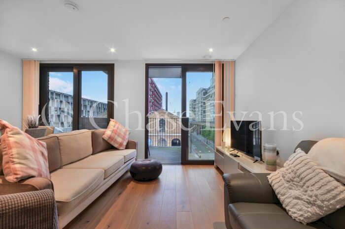 1 Bedroom Flat For Sale In Royal Arsenal Riverside, Major Draper Street, Woolwich, London, SE18