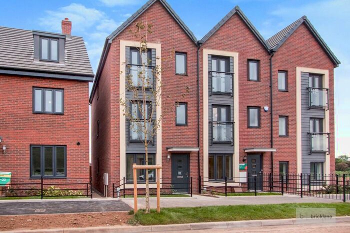 4 Bedroom House To Rent In Gainsborough Avenue, Bristol, BS10