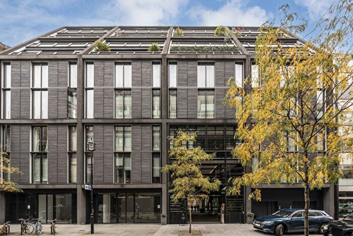 3 Bedroom Flat To Rent In Cork Street, Mayfair, W1S