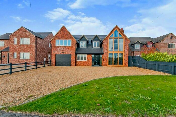 5 Bedroom Detached House For Sale In Main Road, Parson Drove, Wisbech, PE13