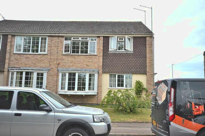 2 Bedroom Maisonette To Rent In Harlestone Road, Northampton, NN5