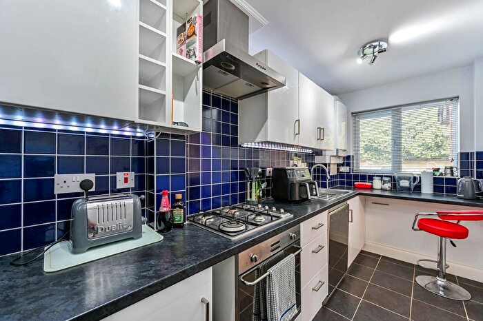 2 Bedroom Semi-Detached House For Sale In Newsham Road, Woking, GU21