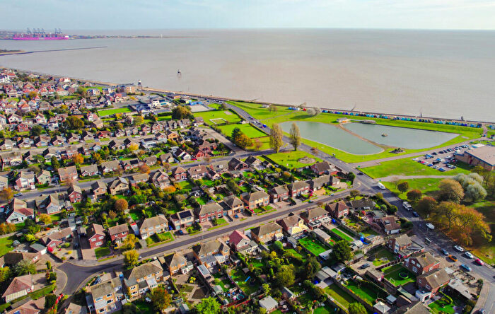 3 Bedroom Semi-Detached House For Sale In Kreswell Grove, Harwich, CO12