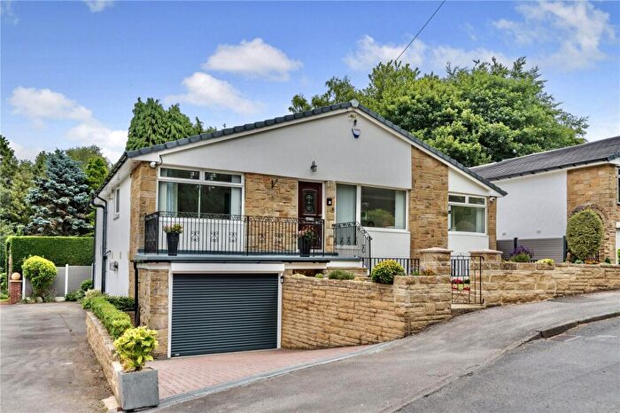 4 Bedroom Detached House For Sale In Larchwood, Scarcroft, Leeds, West Yorkshire, LS14