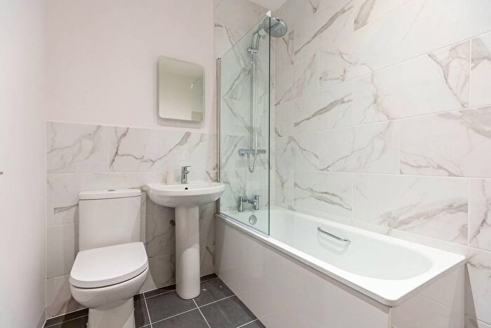 1 Bedroom Flat To Rent In Gladstone House, Wood Green, London, N22