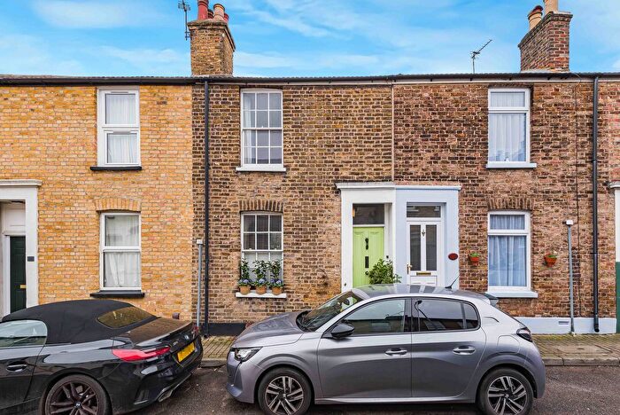 2 Bedroom Terraced House For Sale In Blackhorse Road, Sidcup, DA14