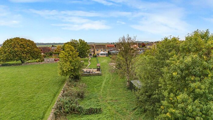 5 Bedroom Detached House For Sale In Fox Close, Hawkesbury Upton, South Gloucestershire, GL9