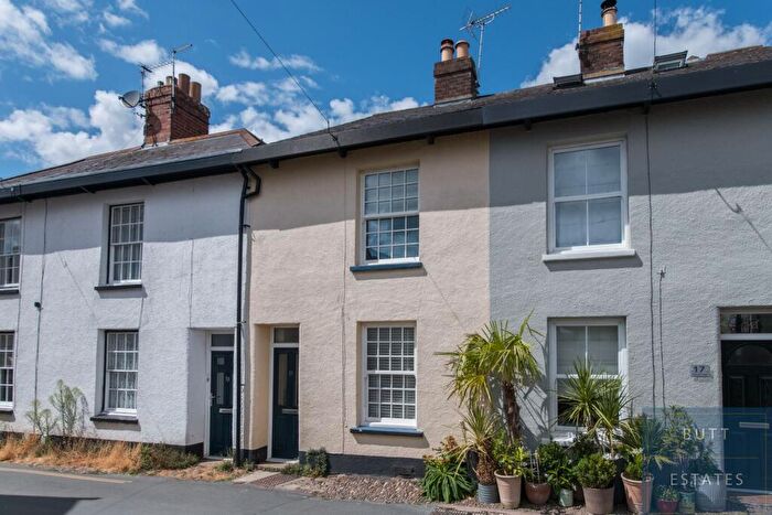 2 Bedroom Terraced House For Sale In Victoria Road, Topsham, Exeter, EX3