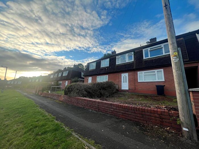 3 Bedroom House To Rent In Foxlydiate Crescent, Redditch, B97