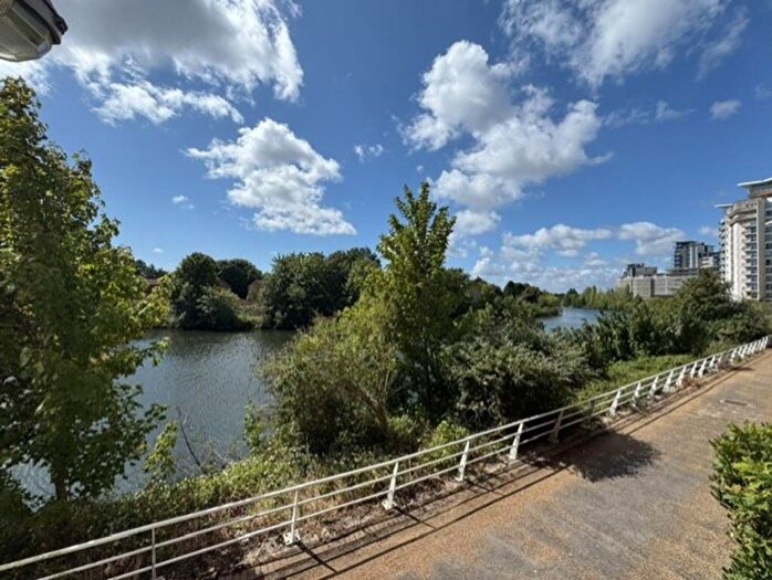 2 Bedroom Apartment To Rent In Chandlery Way, Cardiff, CF10