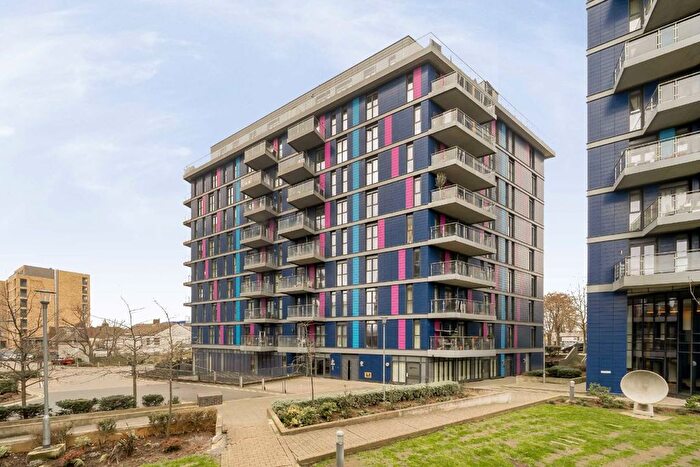 1 Bedroom Flat For Sale In Hatton Road, Ealing, HA0