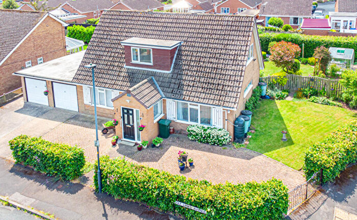 4 Bedroom Detached House For Sale In Golf Links Avenue, Tadcaster, LS24