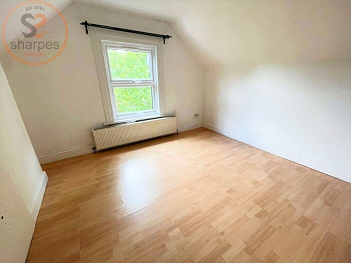 1 Bedroom Flat To Rent In Eardley Road, London, London, SW16