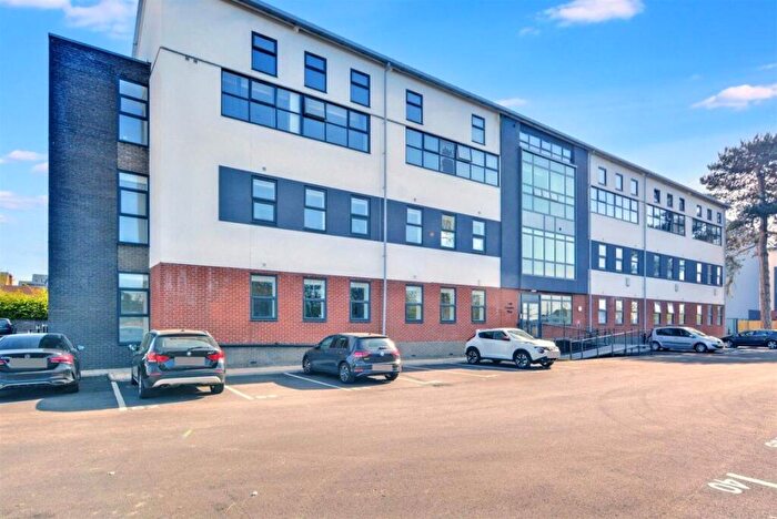 1 Bedroom Flat To Rent In Carnation Place, Tulip Street, Chilwell, NG9