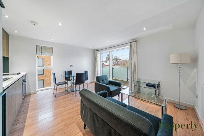1 Bedroom Flat To Rent In Conington Road, London, SE13