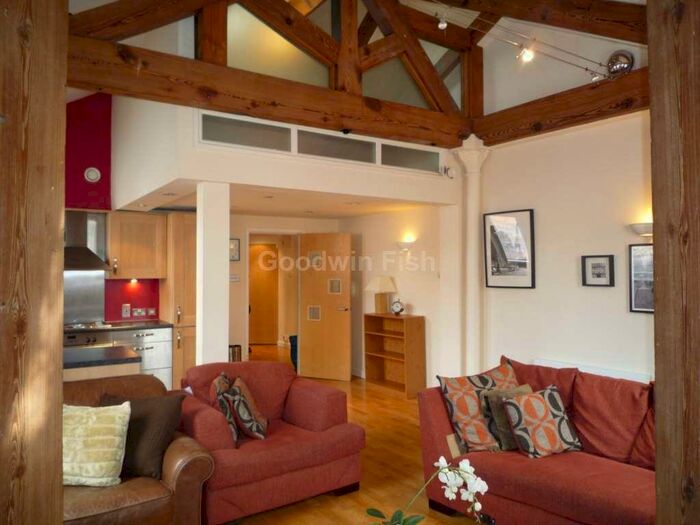 3 Bedroom Apartment To Rent In Princess Street, Manchester, M1