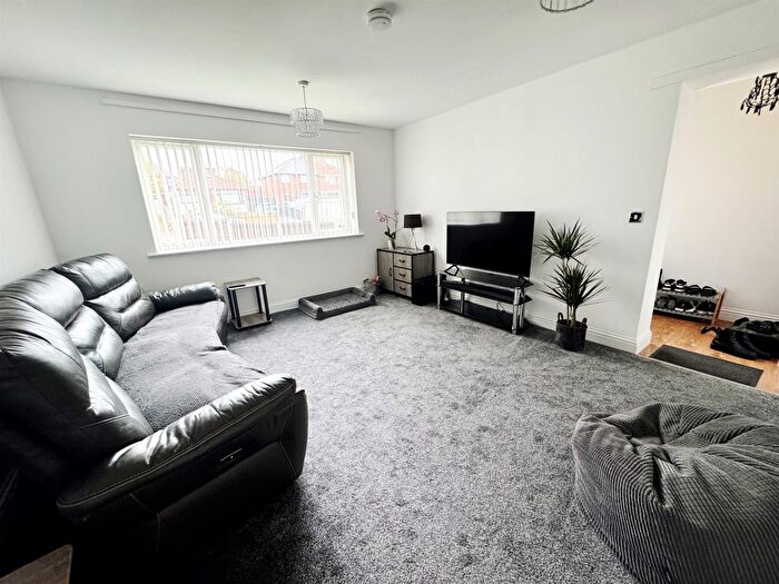 3 Bedroom Detached Bungalow For Sale In Wiltshire Road, Derby, DE21