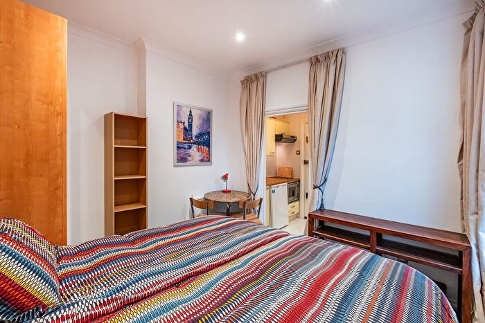 Studio To Rent In Cheniston Gardens, London, W8