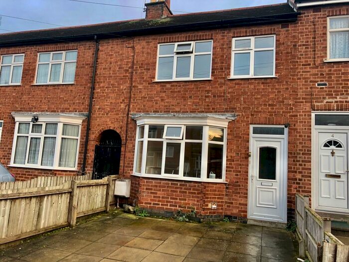 3 Bedroom Terraced House To Rent In Clement Avenue, Leicester, LE4