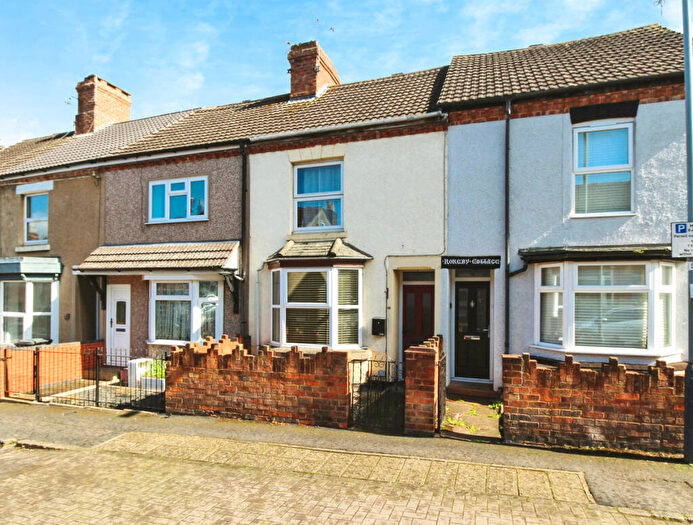 2 Bedroom Terraced House For Sale In Cambridge Street, Rugby, CV21