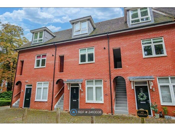 1 Bedroom Flat To Rent In Cholsey Meadows, Wallingford, OX10