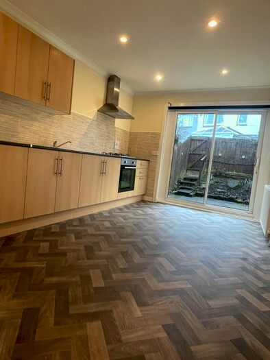 2 Bedroom Terraced House To Rent In Mains Hill, Erskine, PA8