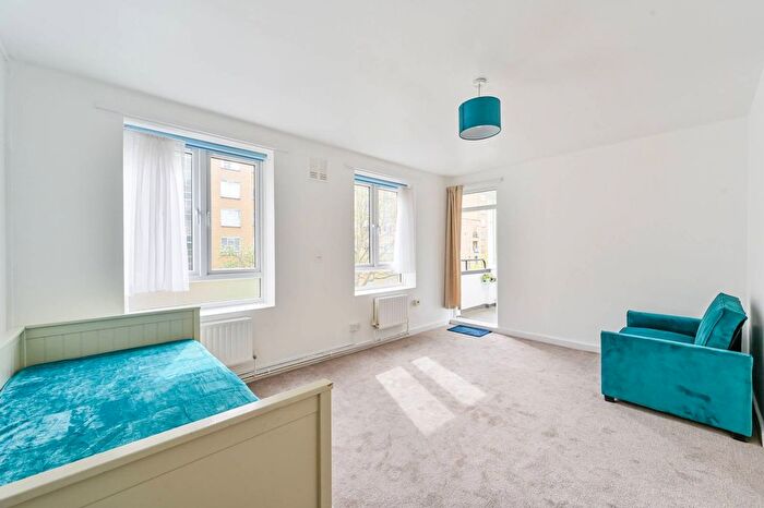 Studio To Rent In John Aird Court, Little Venice, London, W2