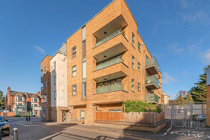 1 Bedroom Flat For Sale In Hampden Lane, London, N17