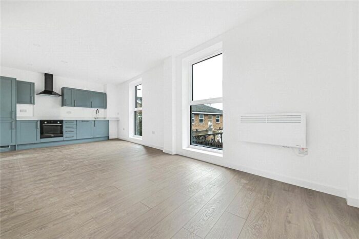 1 Bedroom Apartment For Sale In Springbank Road, London, SE13